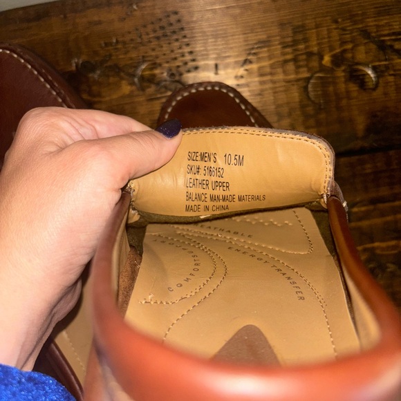 Giorgio Brutini Brown Leather Tassel Loafers size 10.5 main image 4
